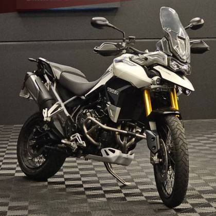 TRIUMPH TIGER 900 RALLY PRO 